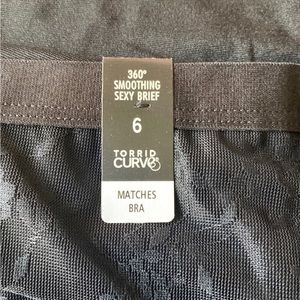NWT torrid high waist smooth brief size 6